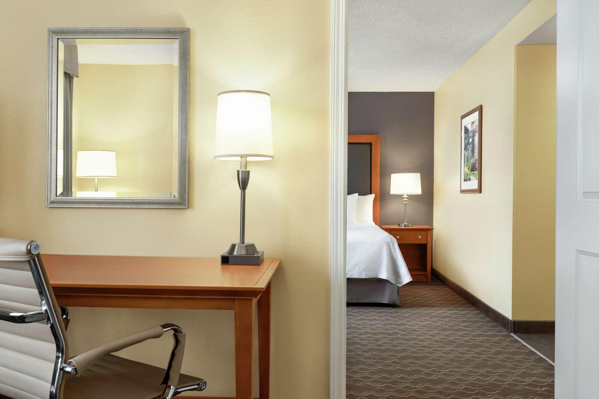 Homewood Suites By Hilton Allentown-Bethlehem Airport Exterior photo